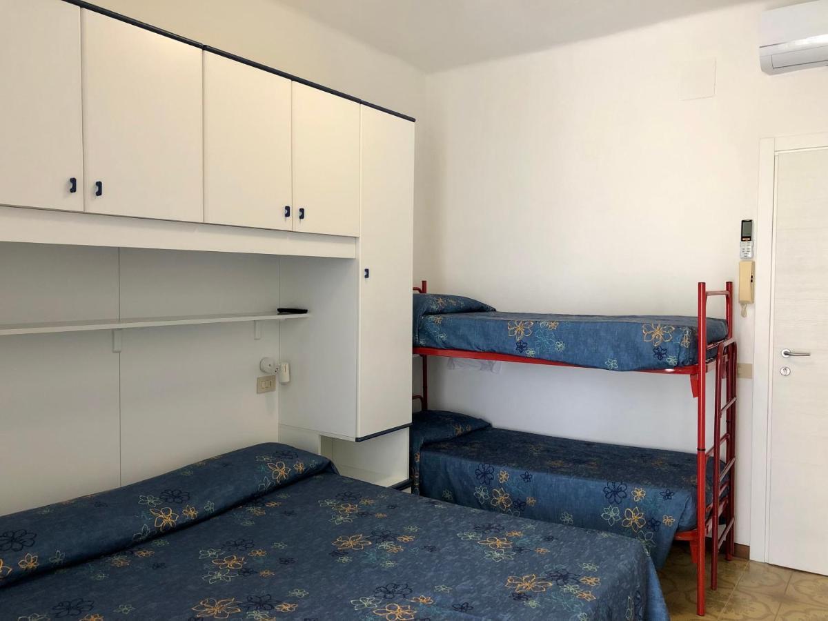 Albergo Elena Garni Caorle Ngoại thất bức ảnh