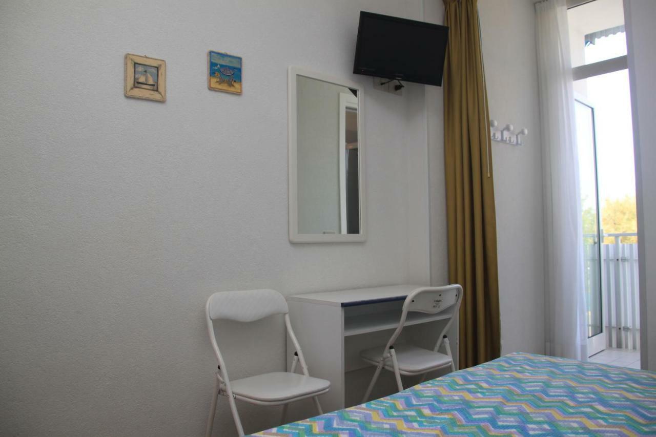 Albergo Elena Garni Caorle Ngoại thất bức ảnh