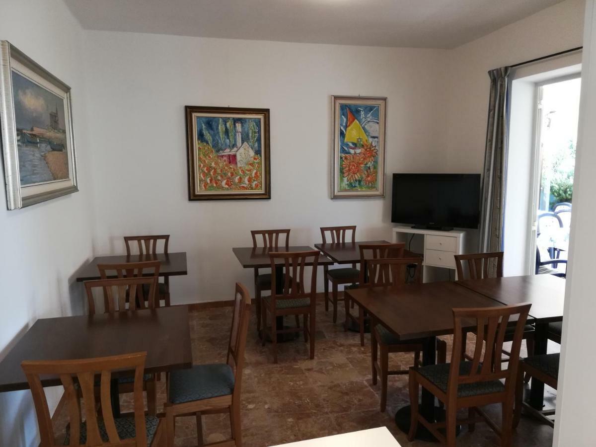 Albergo Elena Garni Caorle Ngoại thất bức ảnh