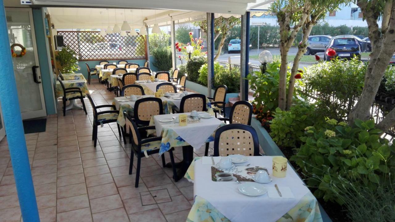 Albergo Elena Garni Caorle Ngoại thất bức ảnh